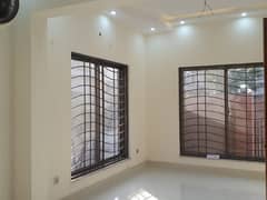 Spacious House Is Available For sale In Ideal Location Of Gulshan-e-Ravi - Block A