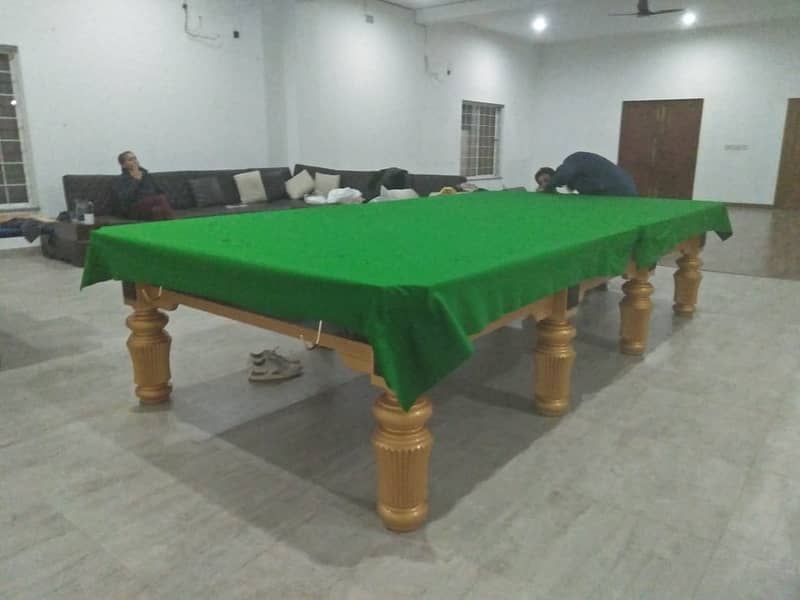 Snooker tables 9