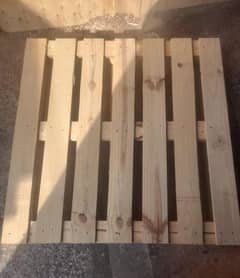wood pallet 43×44 inch