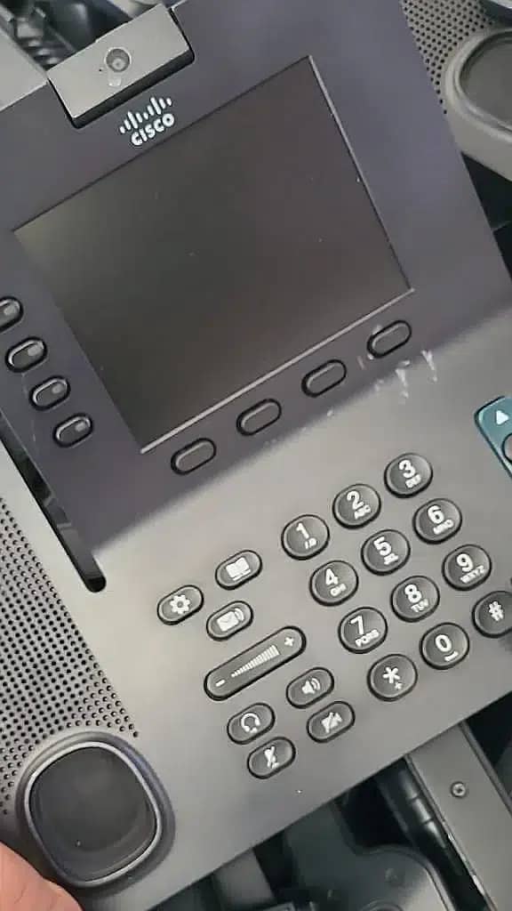 Cisco spa 303 Spa502 504G IP Phones VOIP Polycom| Grandstream |Yealink 4