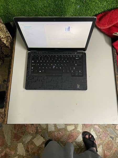 Dell Laptop Core i5 4th Generation 4