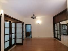 5400 Square Feet House For Rent In F-6