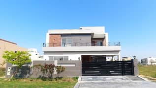 1 Kanal Brand NEW FOR SALE Double Unit House Phase 7 DHA