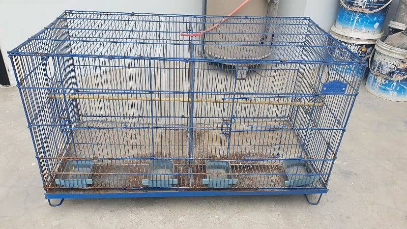 Cage for sale like new slightly used with 2 boxes 1