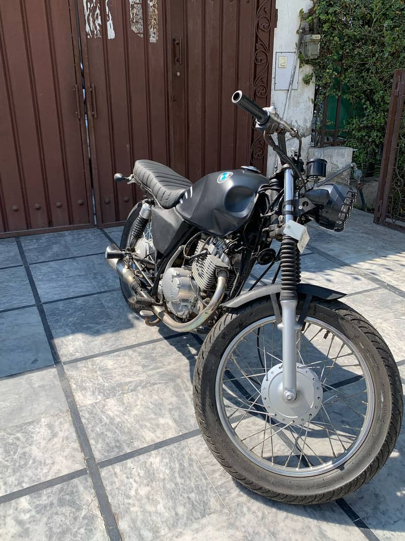 Suzuki gs150 converted into cafe racer with brand new parts sc exhaust 1