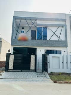 Brand New 5 Marla House In Tulip Extension Block Park View City 0