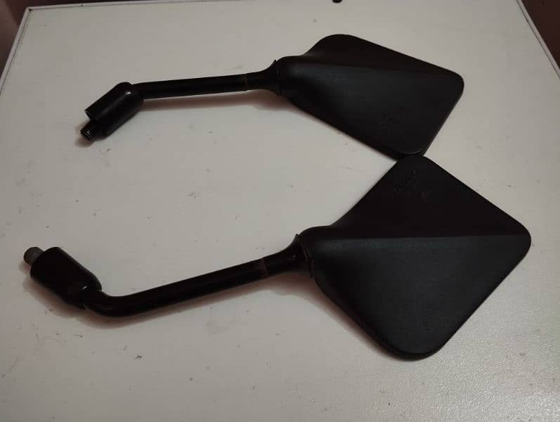 Suzuki 150 side mirrors 0