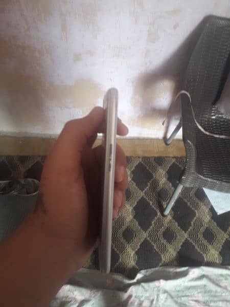 oppo mobile is  used condition 2