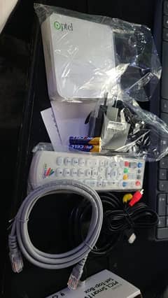 (Unlocked) Brand new PTCl Smart tv Box With all Accessories