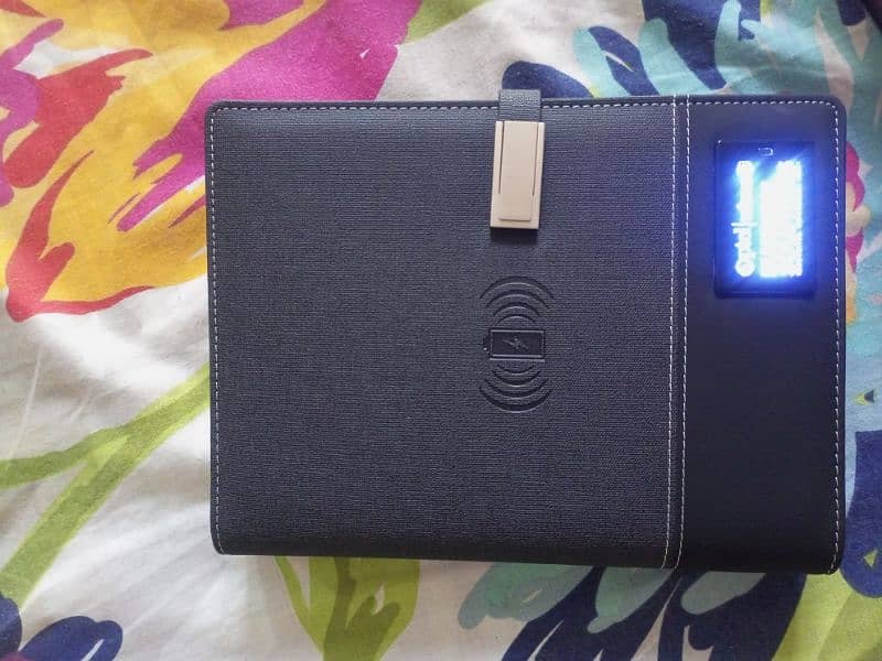 Diary with Power bank & Wireless charging & USB 0