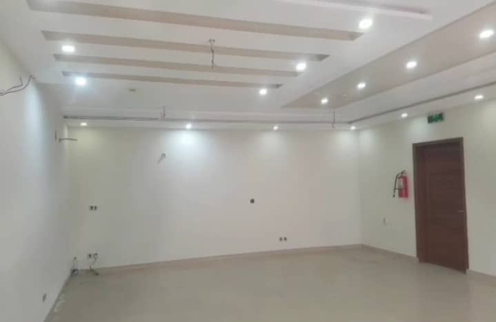 4 Marla 3rd Floor Office For Rent Good Location And Reasonable Price 14
