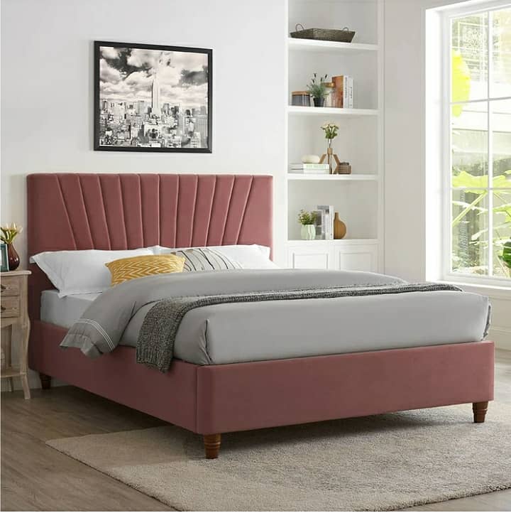 bed / bed set / poshish bed / double bed / bed /side tables / king bed 6