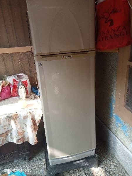 Dawalance  Refrigerator For Sale 4