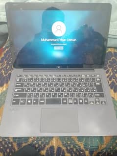 Sony Vaio Z Flip Touch And Type. Core i5 5 Generation 8 GB Ram