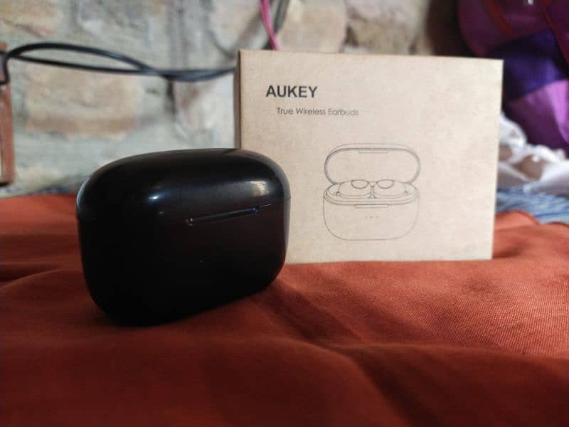 Aukey Wireless Earbuds | Wireless Earphones 3
