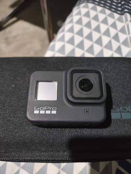 GoPro Hero 8 Black 10/9 Condition With Original Charger And 2 batterys 1