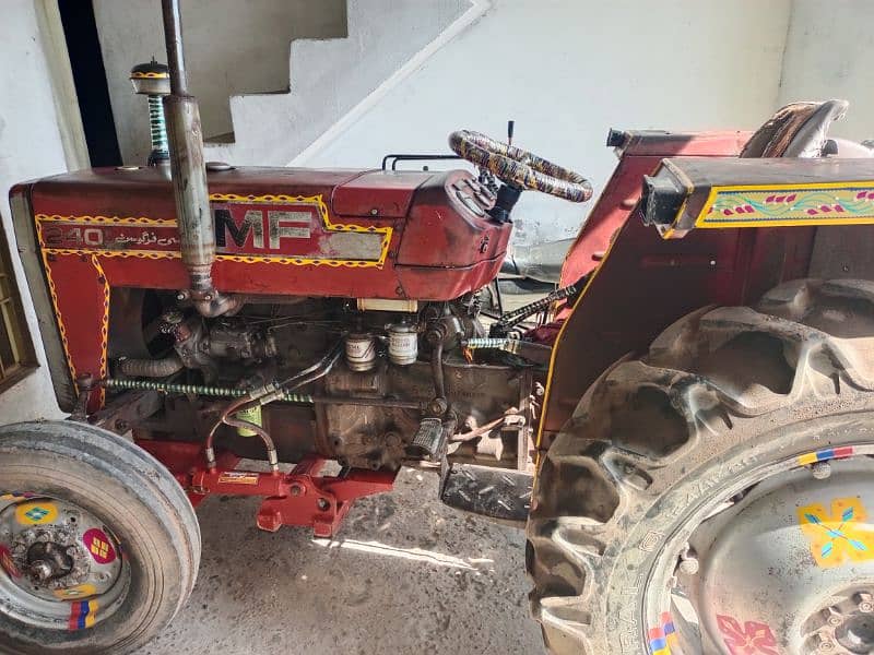 very good condition total jaaneman tractor 1