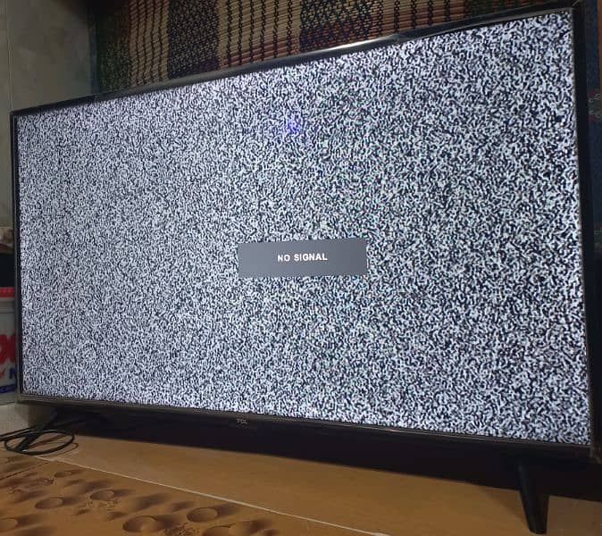 TCL Original lcd 40 inch brand new condition 2