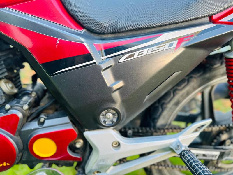 Honda CB 150F Motorcycle 2018 7
