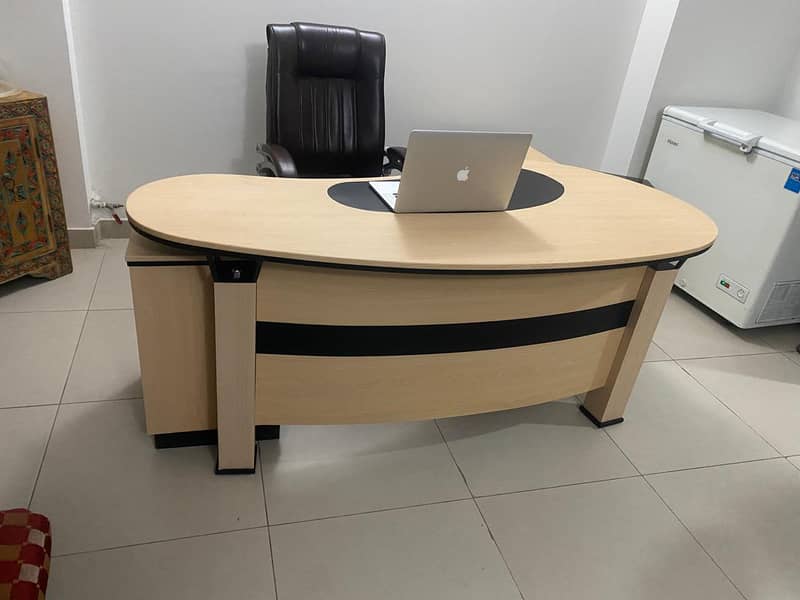 Office Table/Conference/Executive/ Side Table/ Reception/ Workstations 8