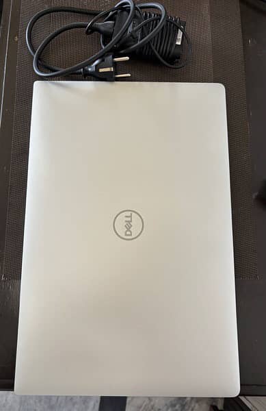 Dell xps 15 9570 Laptop 2