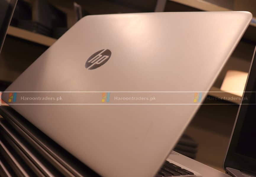 Hp EliteBook 840 G4, Core i5 7th Gen,Touch Display, Slim-Compact 2