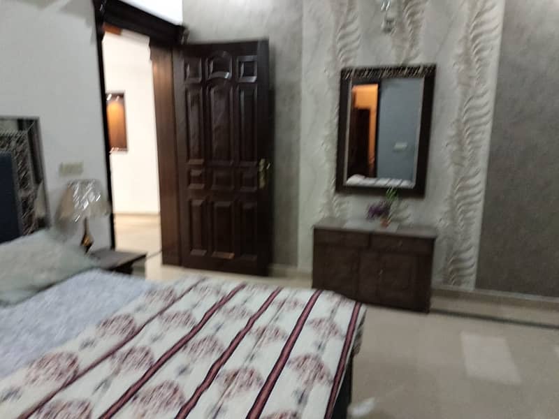 beautiful kanal New upper portion available for rent in g10 Islamabad at big street, 3 bedrooms with bathrooms, drawing, dining, TVL, car porch, All miters separate and gate separate, water boring, near to park, near to markaz. 2