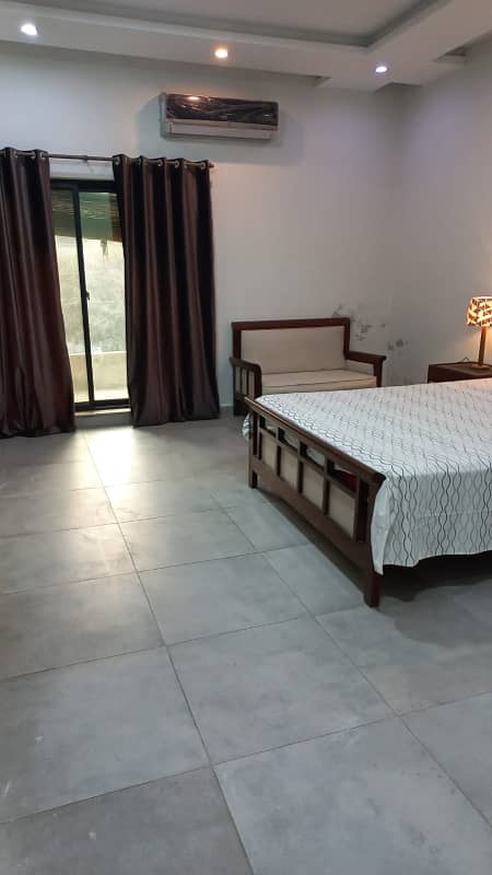 Model Town 2 Kanal Fully Furnished Upper Portion with Separate Gate For Rent 2