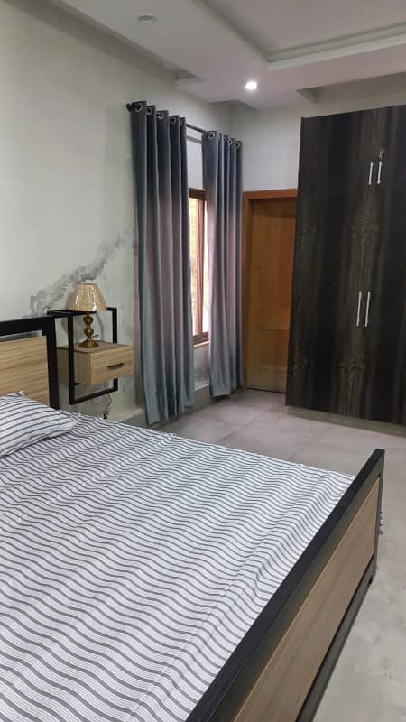 Model Town 2 Kanal Fully Furnished Upper Portion with Separate Gate For Rent 15