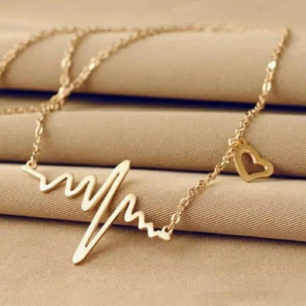 fashion jewelry necklace for girls and women in gold 1