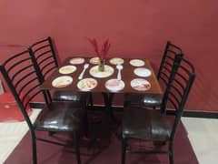 Dinning table with 4 chairs in just 15000