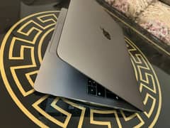Macbook Air Mac Air 2019 128GB Neat clean condition