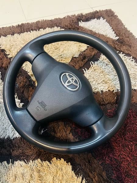 Steering wheel with airbag Toyota Vitz Belta passo Corolla 2