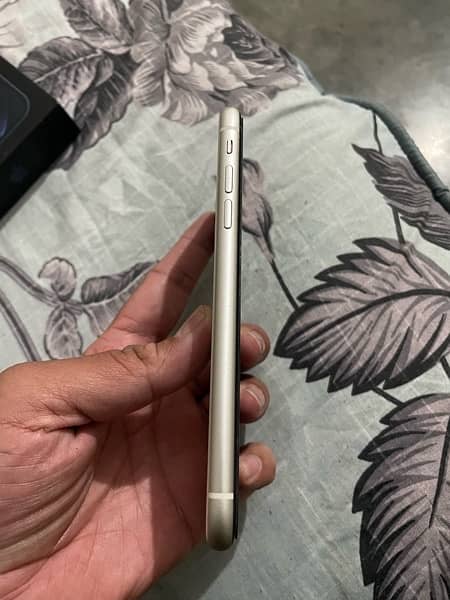 iphone 11 PTA Approved 3