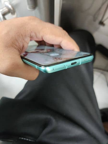 OnePlus 8T 2