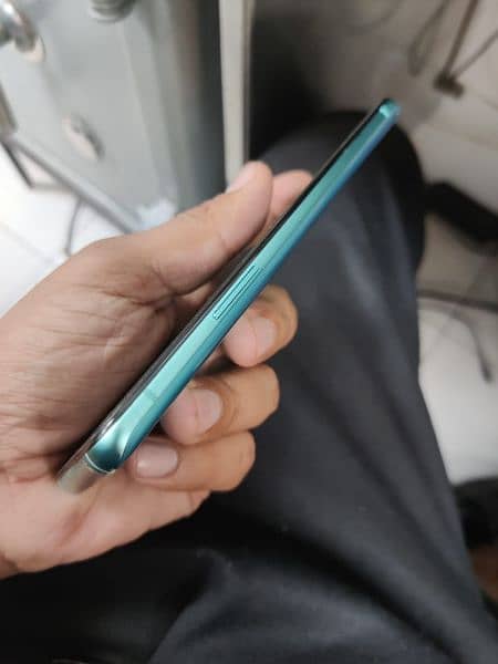 OnePlus 8T 3