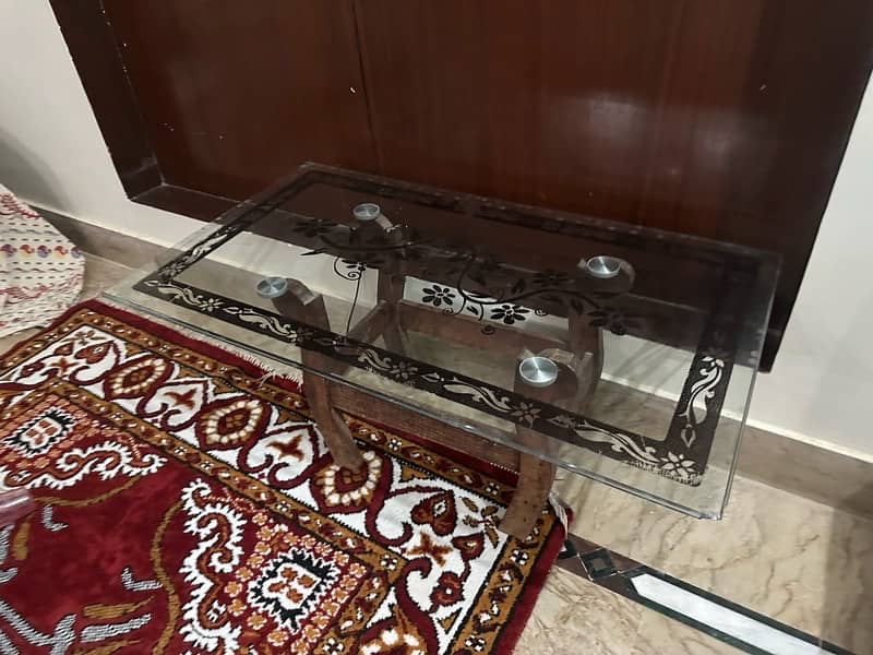 miror glass with wooden stand 1