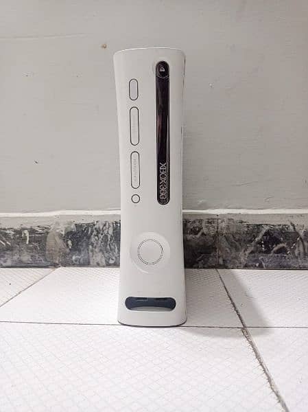 Xbox 360 JAILBROKEN/JTAGGED (see description) 2