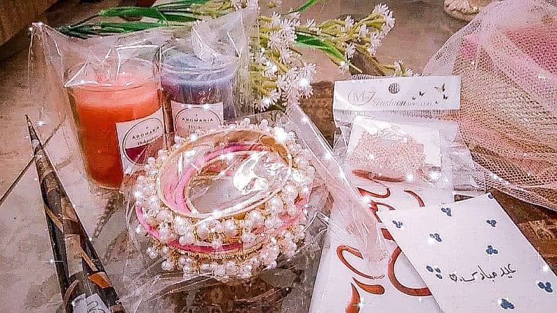 Amazing Eid Gift Basket Wedding Box Birthday Gift with Scented Candles 5