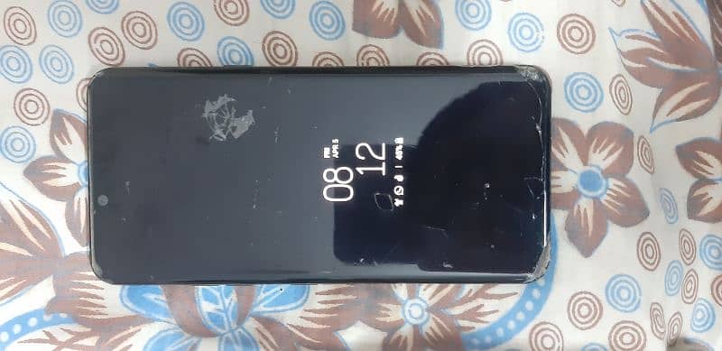 lg g8 for sell non pta glass crack touch perfect storage 128 ram 6GB 3