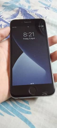 iphone 6s in very good condition