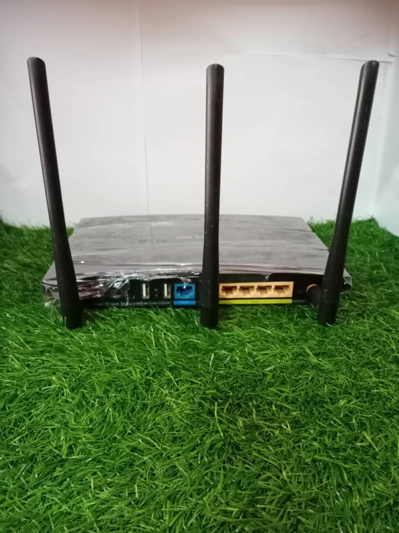 D Link 853 daul band All WiFi Ruoter available 19