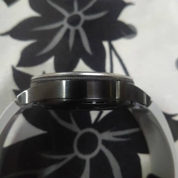 Samsung watch 4 classic black color 46mm no box 7