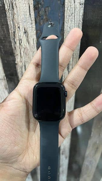 Apple watch series 8 45mm 4