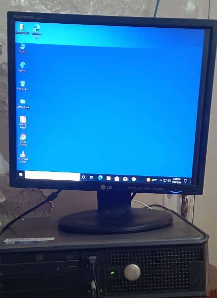 computer For Sale with lcd 1
