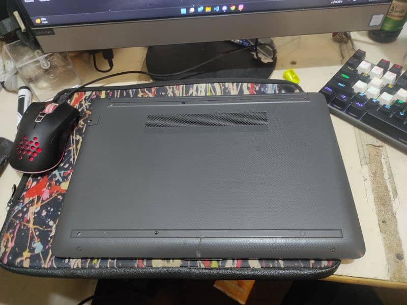 HP 245 G7 Notebook with AMD Ryzen 5 3