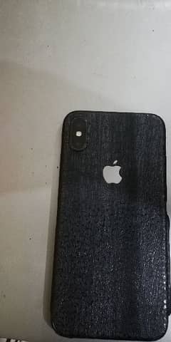 Iphone X 64 gb non pta back glass cracked