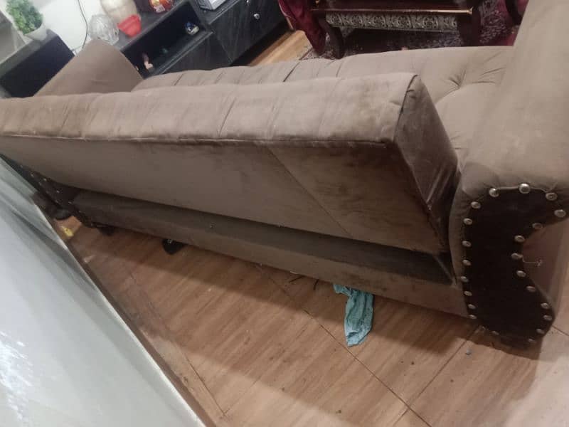 used sofa combed good conditoin 3