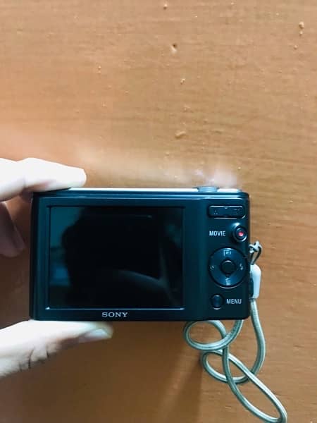 Sony Dsc W800 20.1 Megapixel Camera CCD image Sensour 3