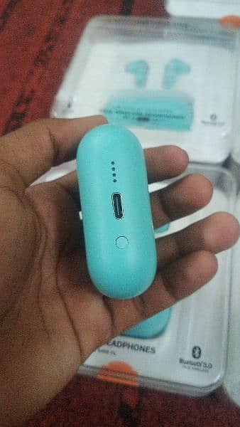 HAPPY PLUG AIRPODS BRANDED EUROPEAN AIRPODS WHOLESALE RATE IN PAKISTAN 2